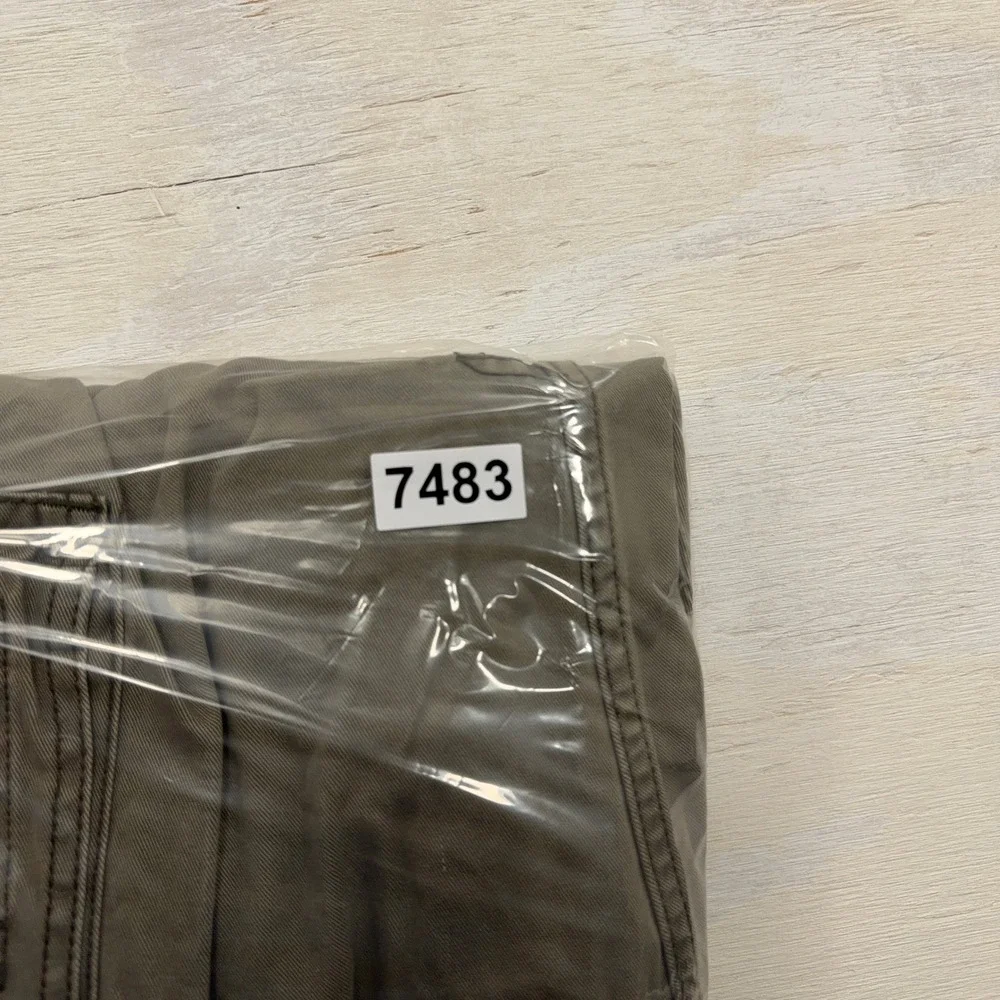Aeropostale authentic cargos